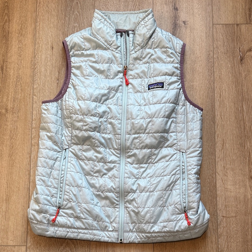 Patagonia light blue Quilted Vest with purple Accents
